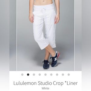 Lululemon Studio Crop With Liner Size 6 White